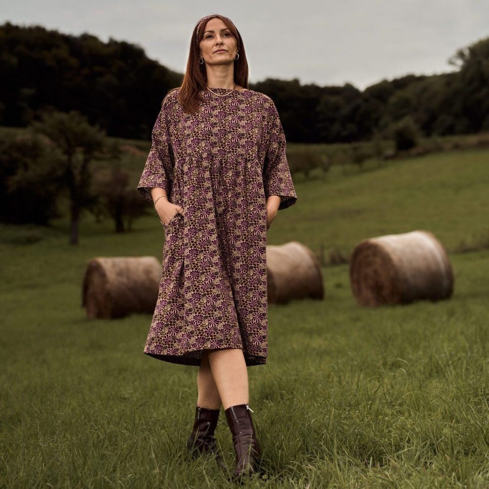 Oversized Cord-Kleid